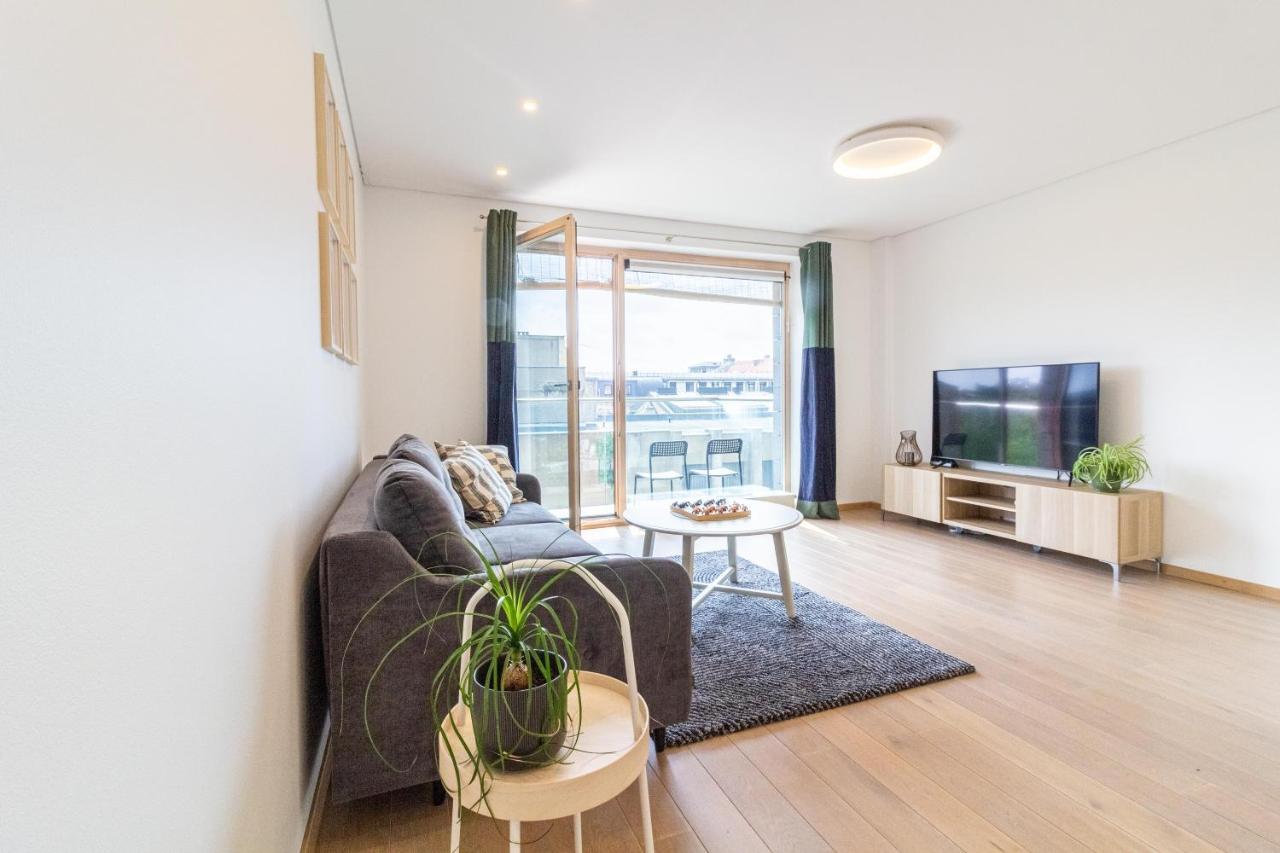 Cohost I Sunny Center Apt, Covered Parking, Balcony & Self Check-In Kaunas Exterior foto